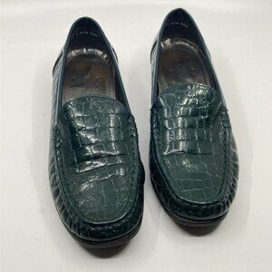 Luftpolster Green Patent Leather Faux Croc Loafers Womens 9.5 Slip On